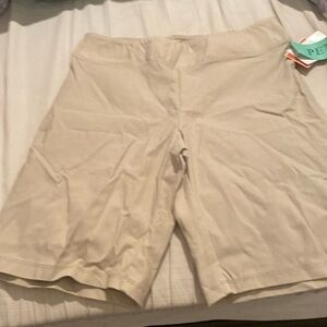Elan + Grace khaki shorts